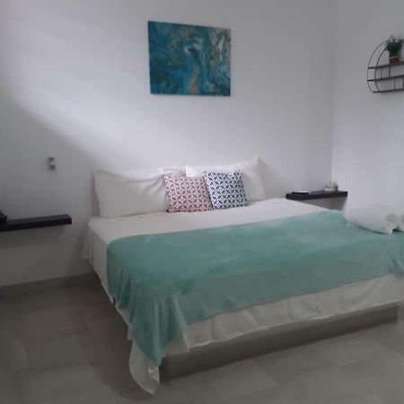 Estudio En Cancun Centro Esterno foto